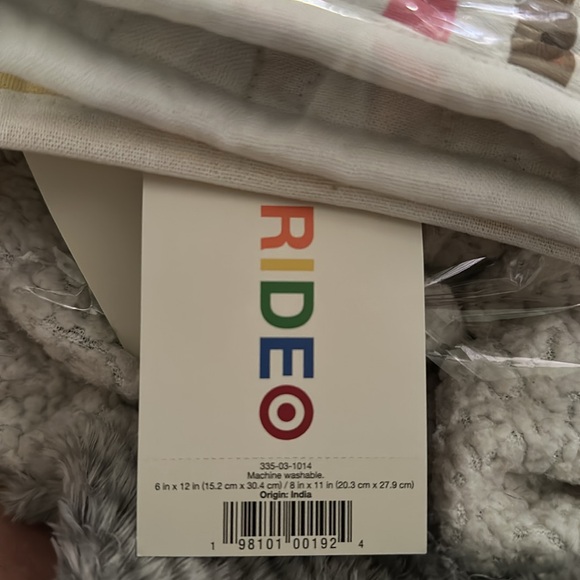 PRIDE Oven Mitt Potholder Set Rainbow Kitchen NEW Honestly Serve Free Gift Wrap! - Picture 8 of 8